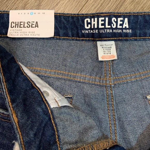 High-rise Denim Distressed - Picture 2 of 5